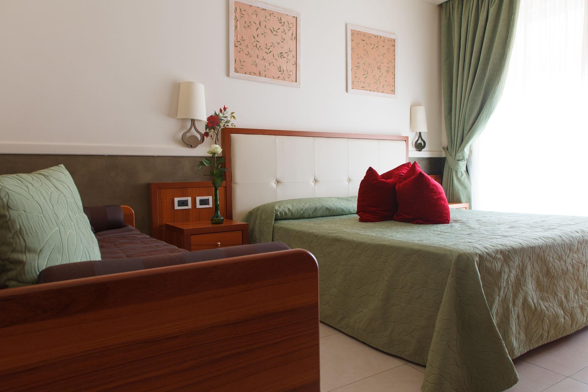 Allegroitalia Alassio Rosa Bagian luar foto