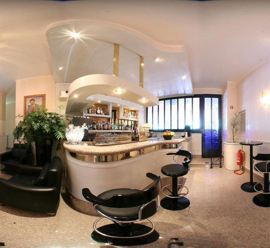 Allegroitalia Alassio Rosa Bagian luar foto